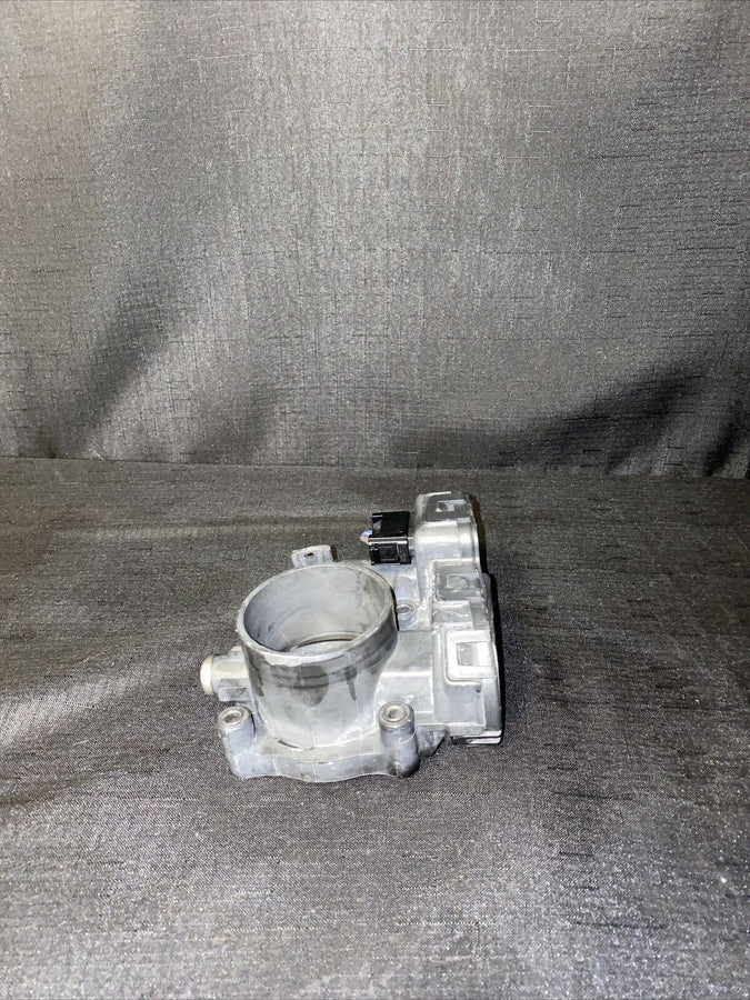 Jeep Wrangler Throttle Body 3.8L 2008-2011 OEM