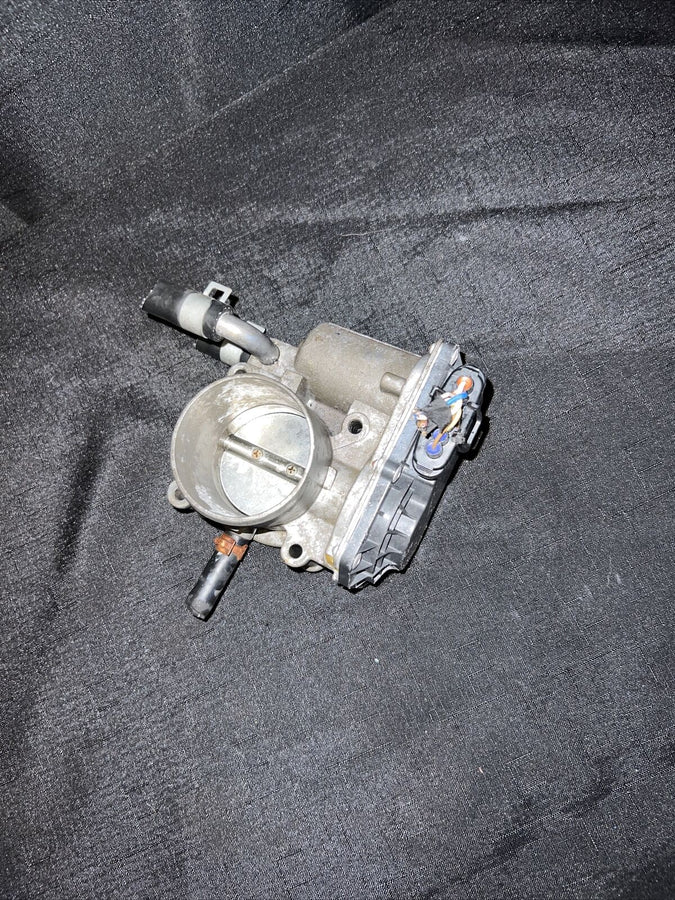 Hyundai Accent 1.6L Elec Throttle Body 35100-2b300 12-19 OEM