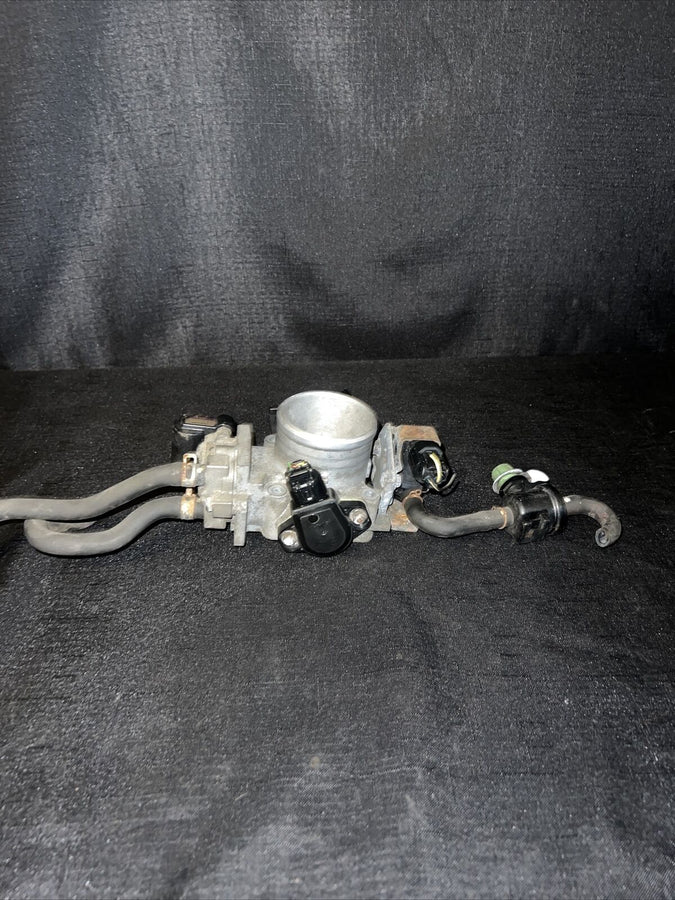 Honda Civic Throttle Body 1.7L AT 2001-2005 OEM