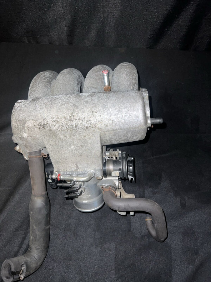 Toyota Tacoma Throttle Body 2.7L & 2.4L W  00-04 (22210-75250) AT OEM