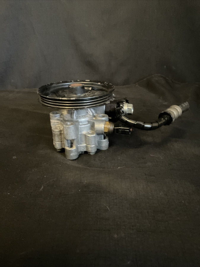 Toyota Corolla 1.8L 4-Cylinder Power Steering Pump 1998-2002 OEM