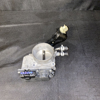 Toyota Camry Throttle Body 2.5L 22030-36010 Toyota Highlander 2.7L