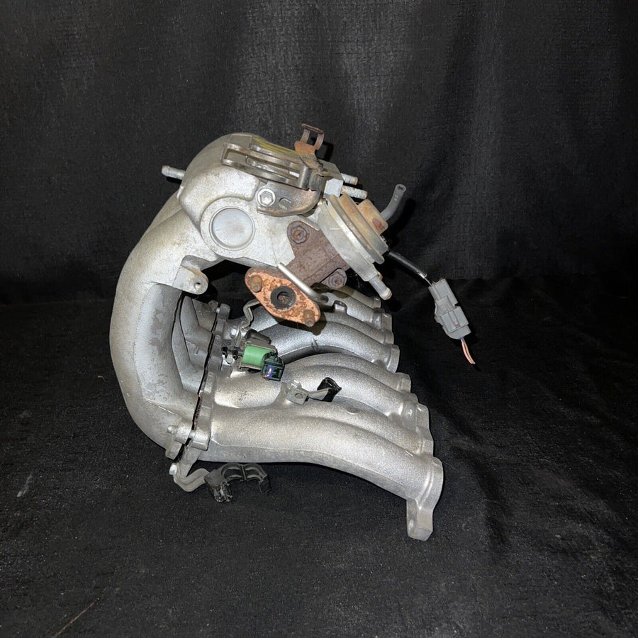 Toyota Tacoma 2.7L-2.4L Intake Manifold 2000-2004 W EGR