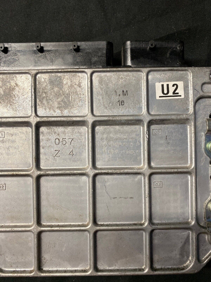 TOYOTA PRIUS 1.8 Engine Control Module 2009-2013 OEM (275300-7384) 12V