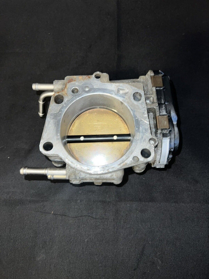 Lexus GX470 Throttle Body 4.7L V8 OEM (22030-50170)  (2003-2005)