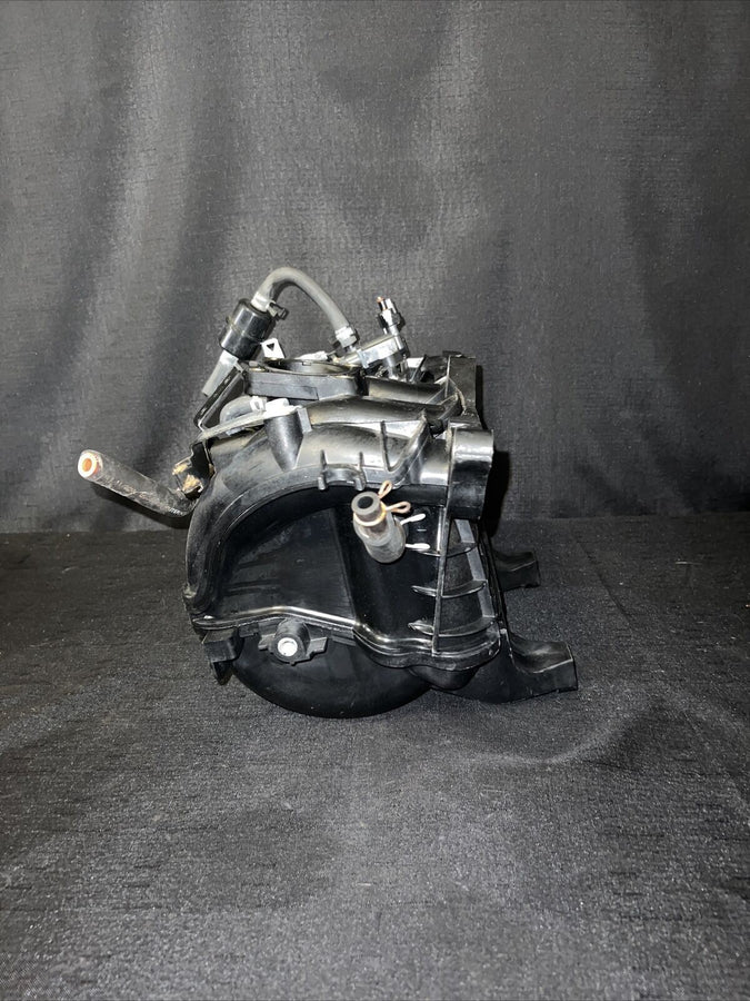 Toyota Tacoma 2.7L Intake Manifold  171130C020 OEM