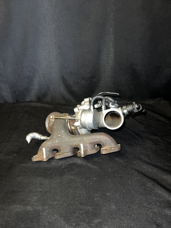 Chevrolet Sonic Garrett Turbocharger w/ Manifold 55565353 Trax Cruz (11-19)OEM