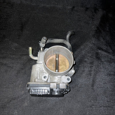 Toyota Land Cruiser Throttle Body 4.7L V8 (22030-50170) OEM 2002-2005