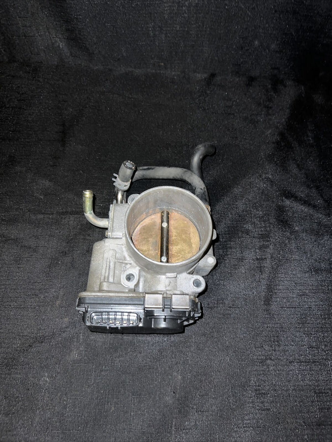Toyota Land Cruiser Throttle Body 4.7L V8 (22030-50170) OEM 2002-2005