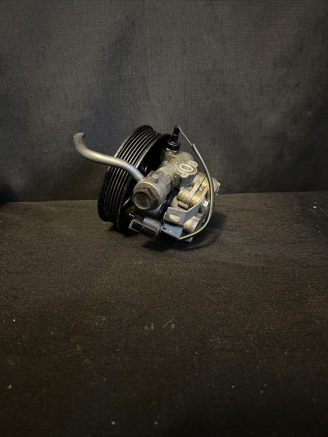 HYUNDAI GENESIS COUPE 2.0L POWER STEERING PUMP BELT DRIVEN 09-12 OEM 57180-2M000