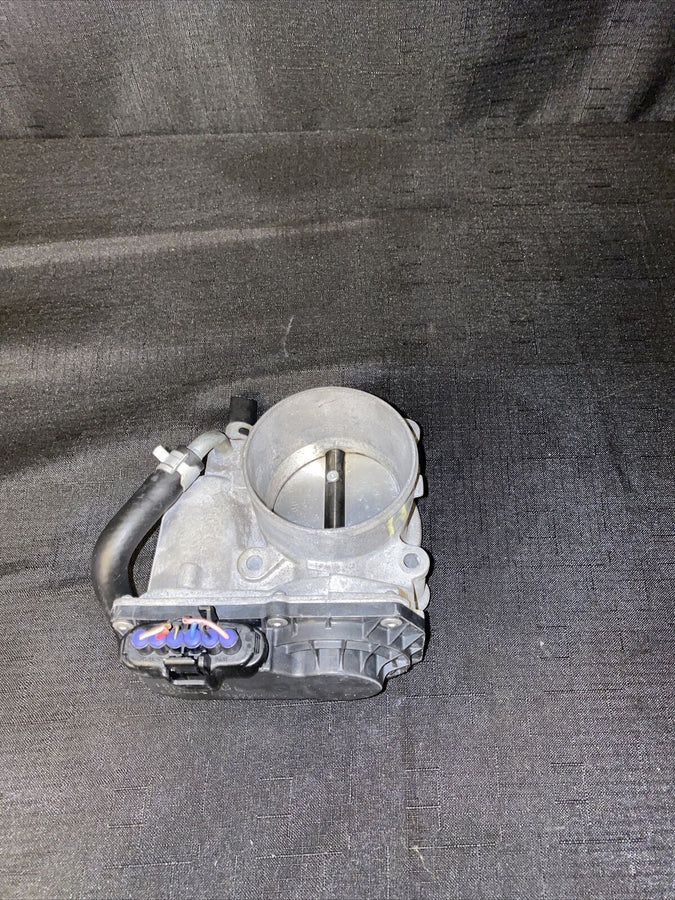 Subaru Impreza Throttle Body 2.0l 2.5L OE