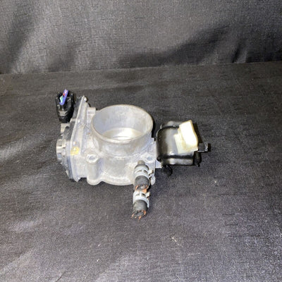 Toyota Camry Throttle Body 2.5L 22030-36010 Toyota Highlander 2.7L