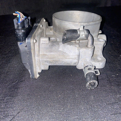 Kia Sedona Throttle Body Assembly 35100-3CAA0 Oem  2015-2018