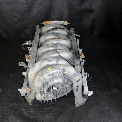 Nissan Pathfinder 5.6L V8 Intake Manifold 2008-2012 OEM 14001-ZE0 Titan