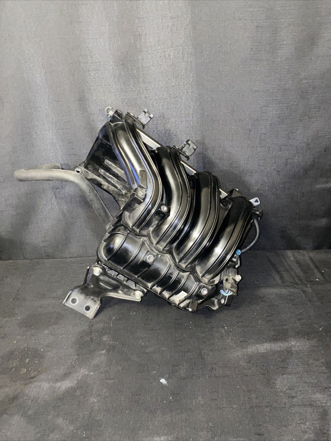 Hyundai Sonata Intake Manifold 2.4L Hybrid OEM 2011-2015 Optima
