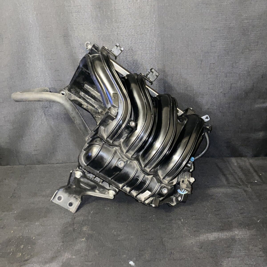 Hyundai Sonata Intake Manifold 2.4L Hybrid OEM 2011-2015 Optima
