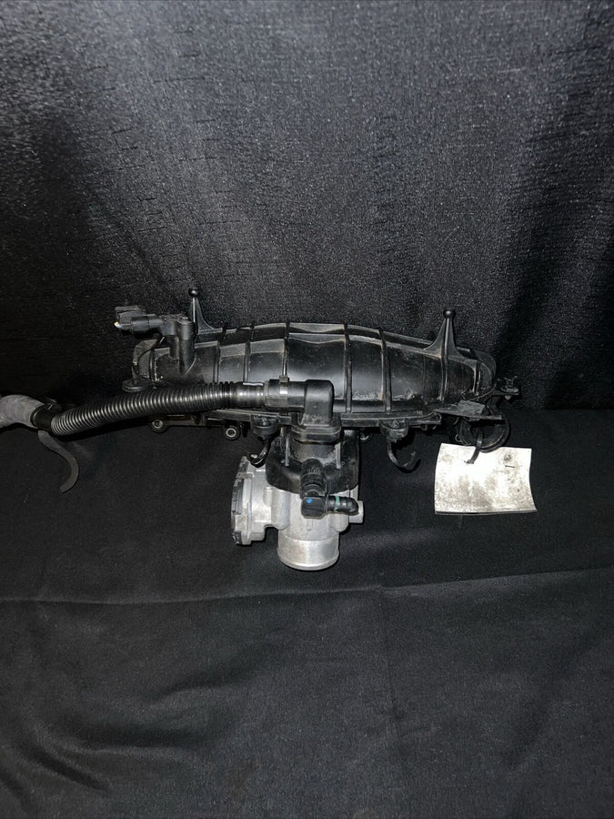 Ford Escpate Eco Boost 2.0L Turbo Intake Manifold W Throttle Body 2013-2016
