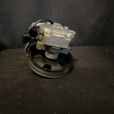 HYUNDAI GENESIS COUPE 2.0L POWER STEERING PUMP BELT DRIVEN 09-12 OEM 57180-2M000