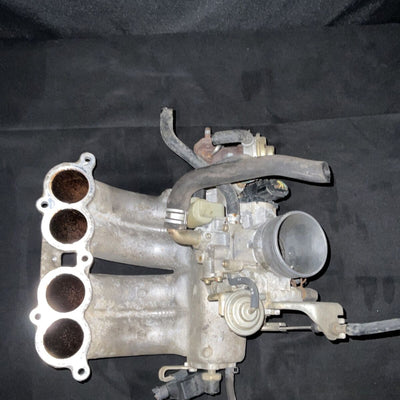 Toyota Tacoma Throttle Body/Intake Manifold 2.4L (22210-75210) (1997-2004)