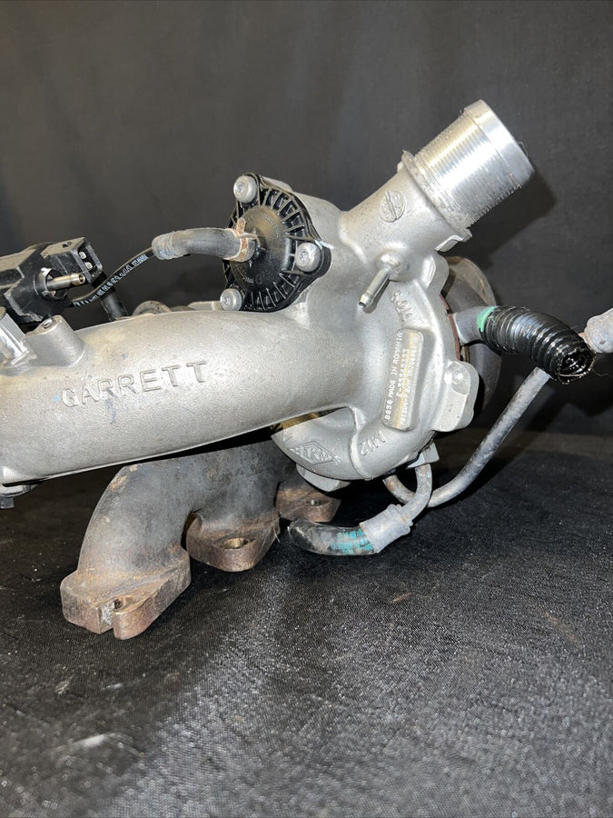 Chevrolet Cruz Garrett Turbocharger w/ Manifold 55565353 Trax Sonic (11-19)OEM