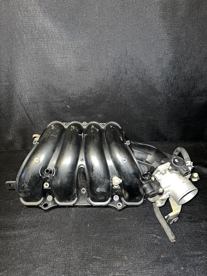 Toyota Rav4 Intake Manifold w/Throttle Body 22210-28040 Oem 2001-2004