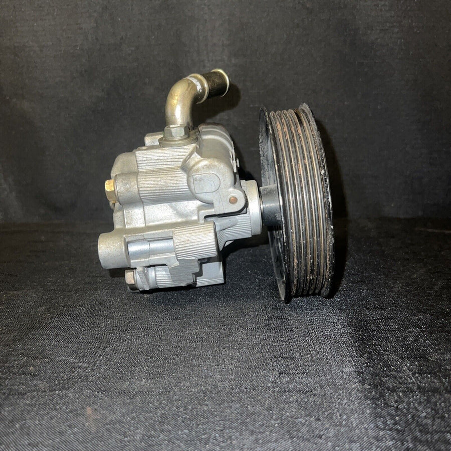 TOYOTA CELICA POWER STEERING PUMP 1.8L (44310-20830) OEM 2000-2005