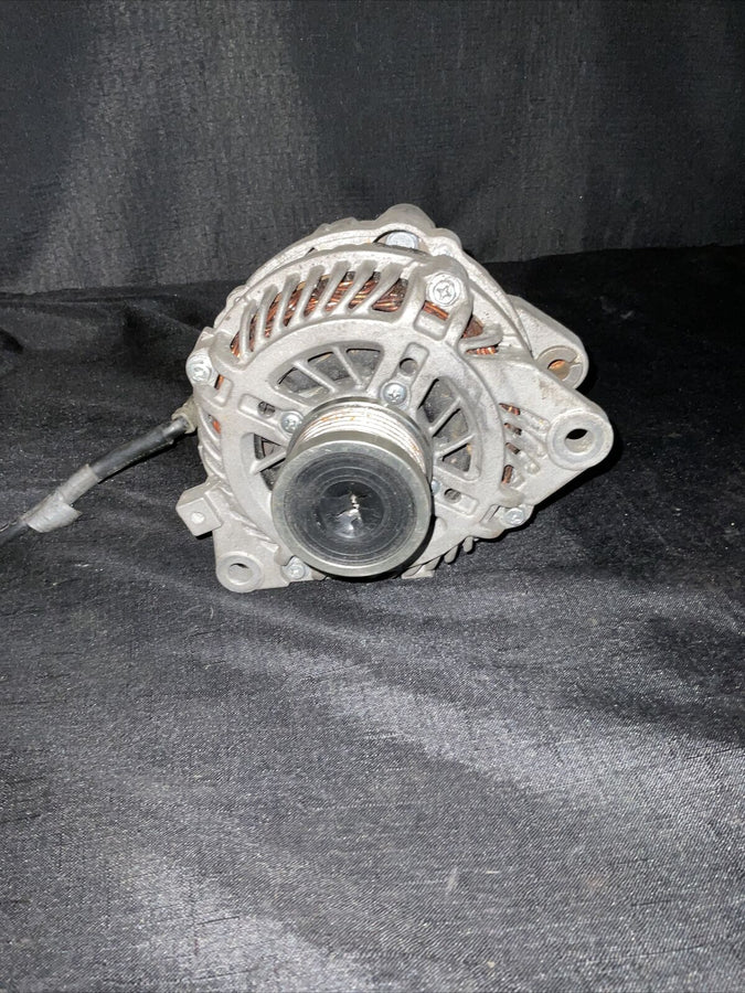 Nissan X-Trail Primera 2.0 X-Trail 2.5 Alternator  2006