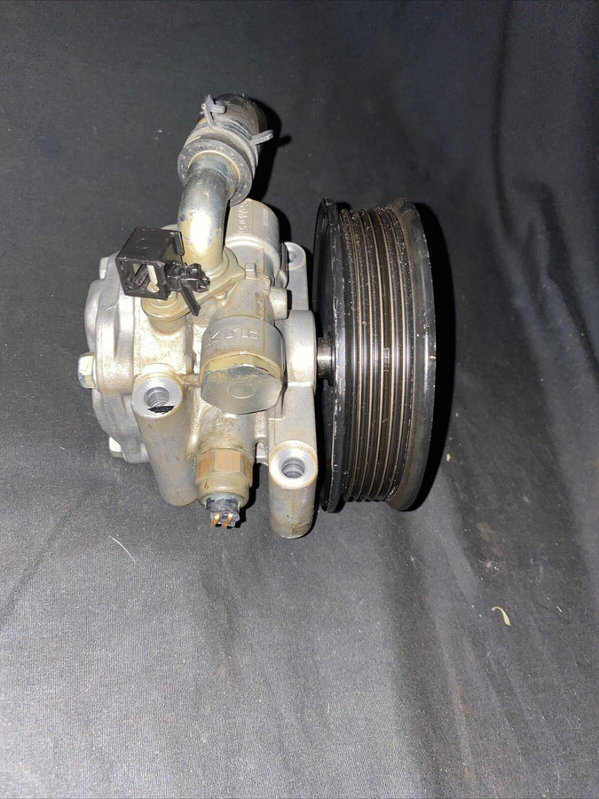 Ford power steering pump 6x27019 FOMOCO