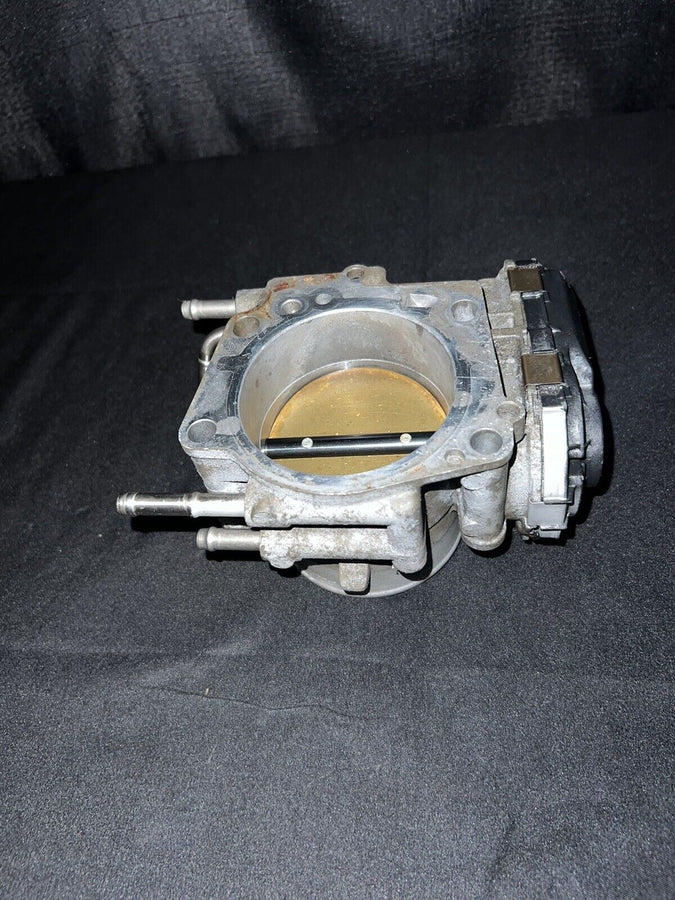 Lexus GX470 Throttle Body 4.7L V8 OEM (22030-50170)  (2003-2005)