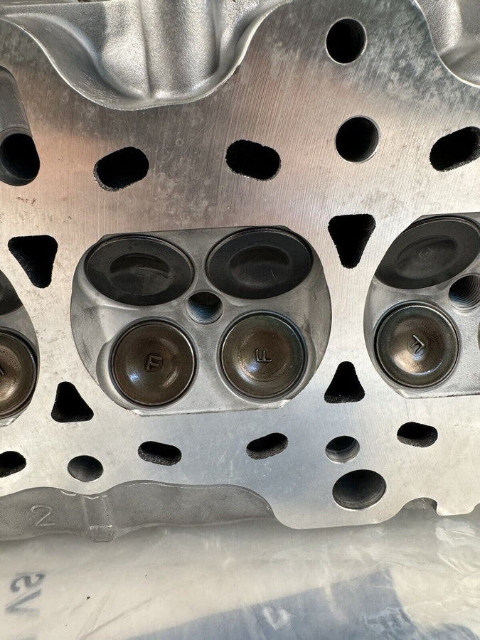 Honda Acura GSR HEAD VTEC DOHC Cylinder Head P72-2 OEM B18C1 1994-2001