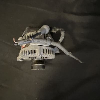 Toyota Camry Alternator 2010-2011 OEM 27060-0v060