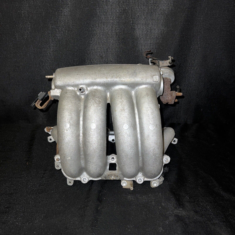 Toyota Tacoma 2.7L-2.4L Intake Manifold 2000-2004 W EGR