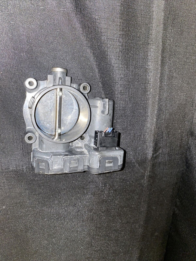 Jeep Wrangler Throttle Body 3.8L 2008-2011 OEM