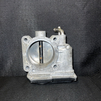 Toyota Tacoma Fuel Injection Throttle Body 2.7L OEM (22030-75020) (2005-2016)
