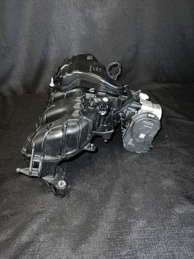 LAND ROVER DISCOVERY SPORT 2.0L Turbo INTAKE MANIFOLD CB5E-19A566-AB (15-17) OEM
