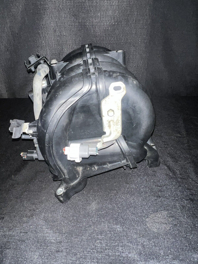 Toyota Tacoma Intake Manifold 2.7l OEM 17120-0C020  2005-2015