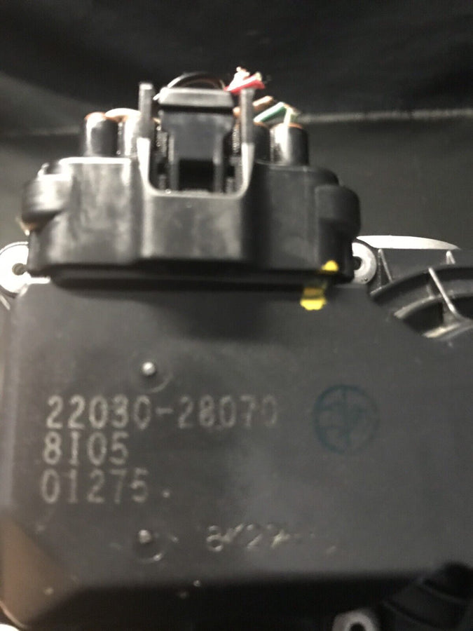 Toyota Camry, Solara Scion Tc Throttle Body 22030-28070 2002-2010