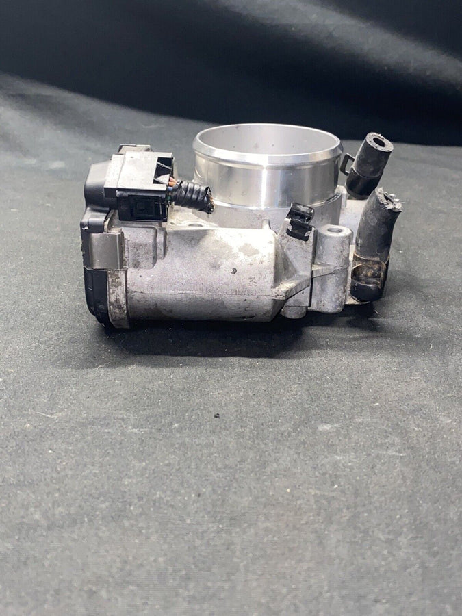 Kia Forte Throttle Body Assembly 2.0 L 35100-2G200 2011-2013