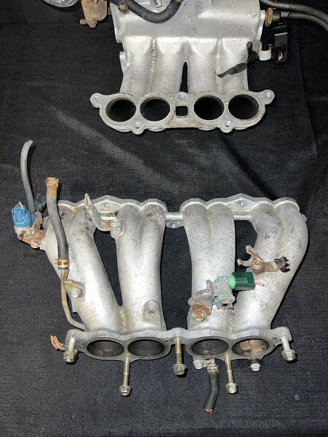 Toyota 4Runner Throttle Body w/Intake Manifold 22210-75200 Oem 1995-1997