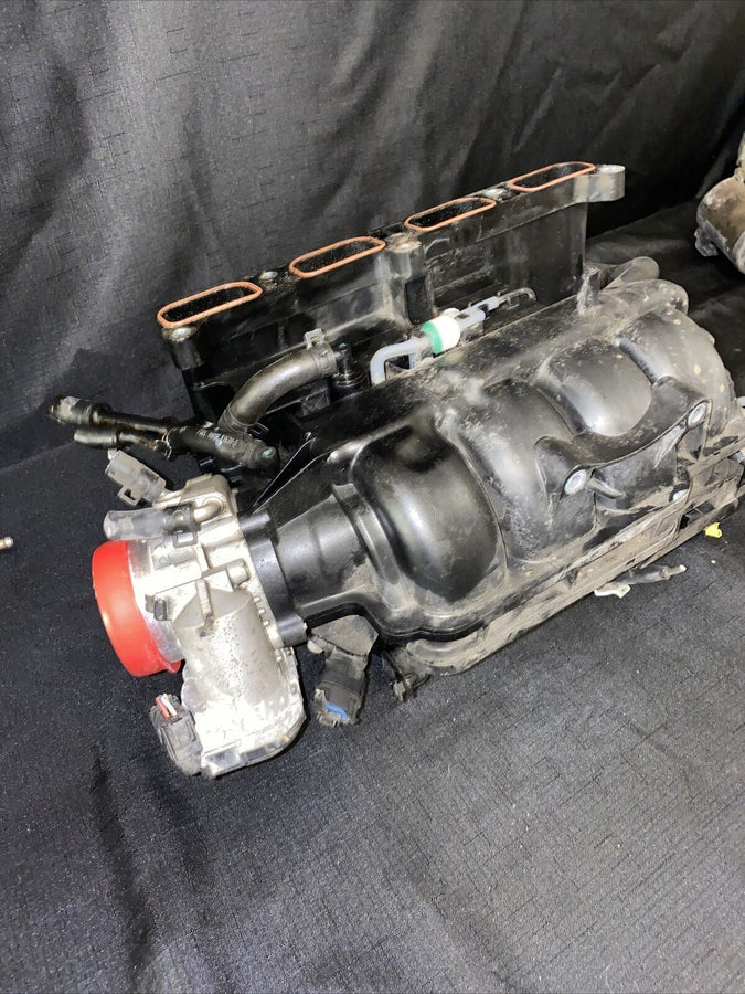 Hyundai Sonata 2.4L Intake Manifold 2011-2014 OE Santé Fe Optima