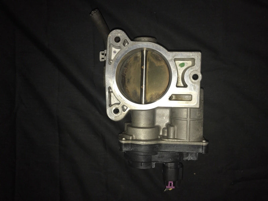 Throttle Body For Chevrolet Silverado 1500 4.8L 5.3L 6.0L 2009 2010 2011-2013
