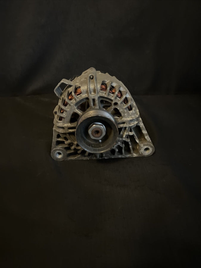 Hyundai Genesis Altenator 2.0L Turbo 2013-2014 37301-2c110)