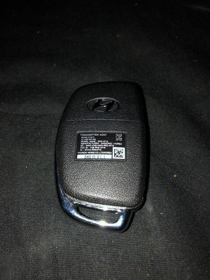 Hyundai Sonata Keyless Entry Remote Flip Key Fob  2015-2017 OEM