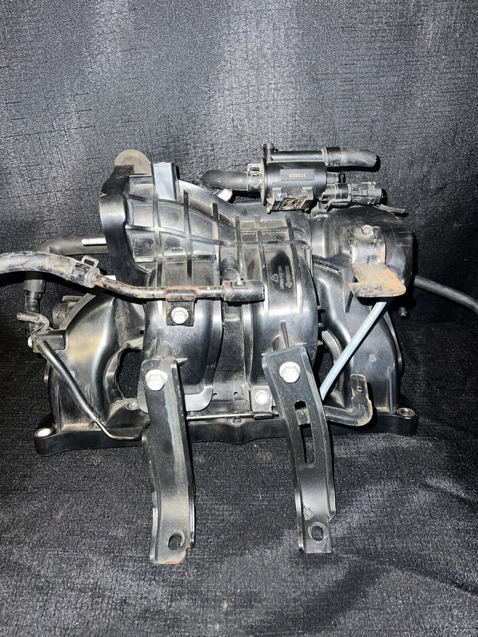Hyundai Genesis Coupe A/T 2.0L Intake Manifold Plastic OEM 2013-2014