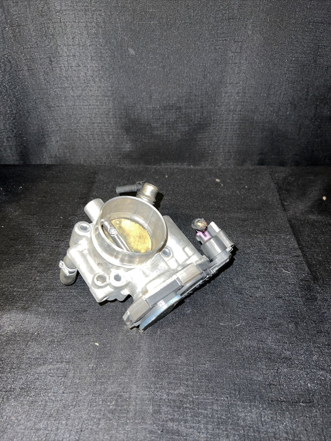 Chevrolet Cruze 1.8L & 1.6L Throttle Body 2011-2015 55561495  OEM