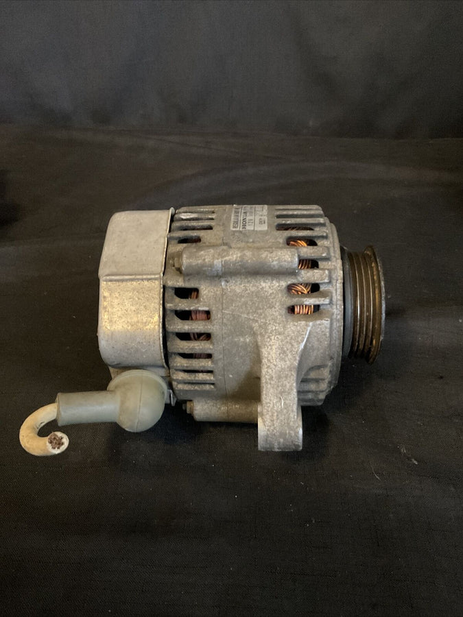 OEM Honda alternator - 102211-1810 off 2001 CRV CR-V 2.0l Engine B20
