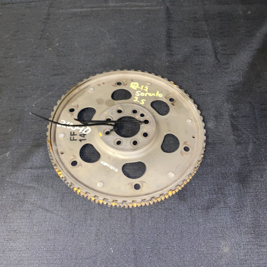 Kia Sorento Flywheel Flex Plate 3.5L V6 T698KM 2011-2012