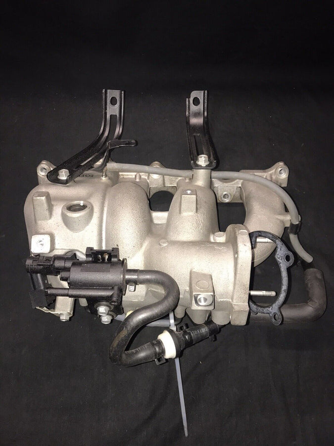 Hyundai Genesis Coupe A/T 2.0L Intake Manifold OEM  2008-2012