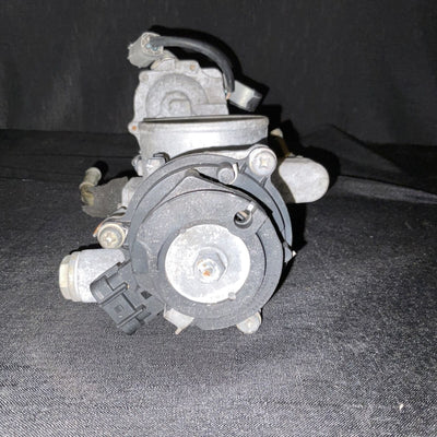 Toyota Sequoia Tundra 98-02 Land Cruiser 4.7L Fuel Throttle Body 22030-50142