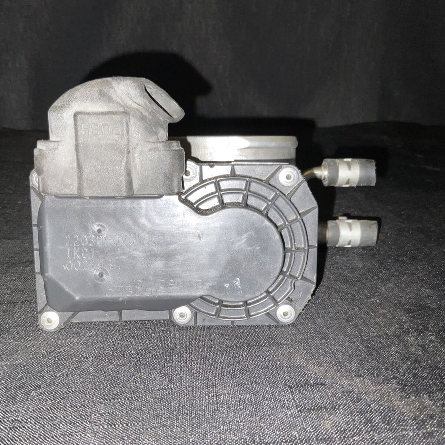 TOYOTA CAMRY FUEL INJECTION THROTTLE BODY OEM (22030-0V010) (2010- 2017)